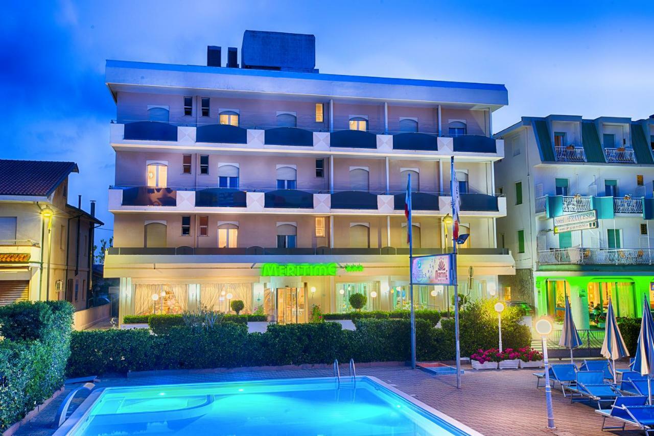 בלריה-איגאה מרינה Hotel Meritime מראה חיצוני תמונה